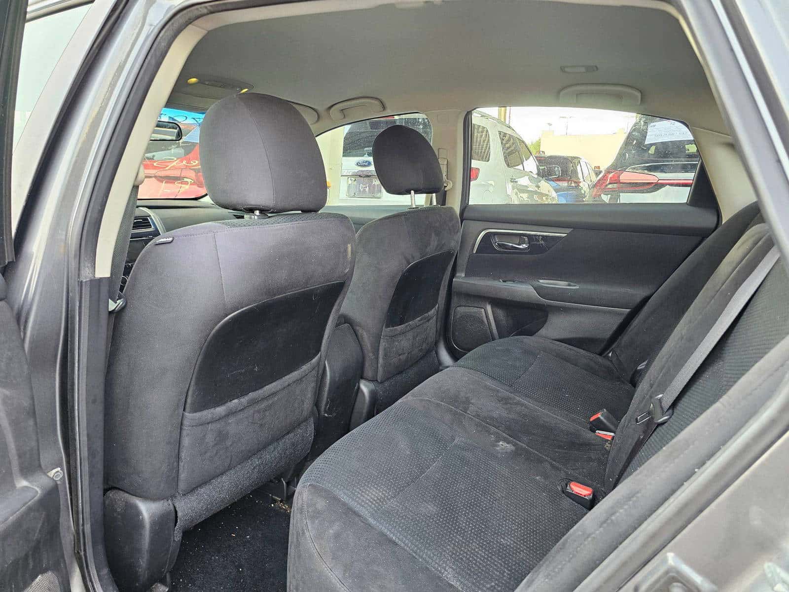 NISSAN ALTIMA - Exterior