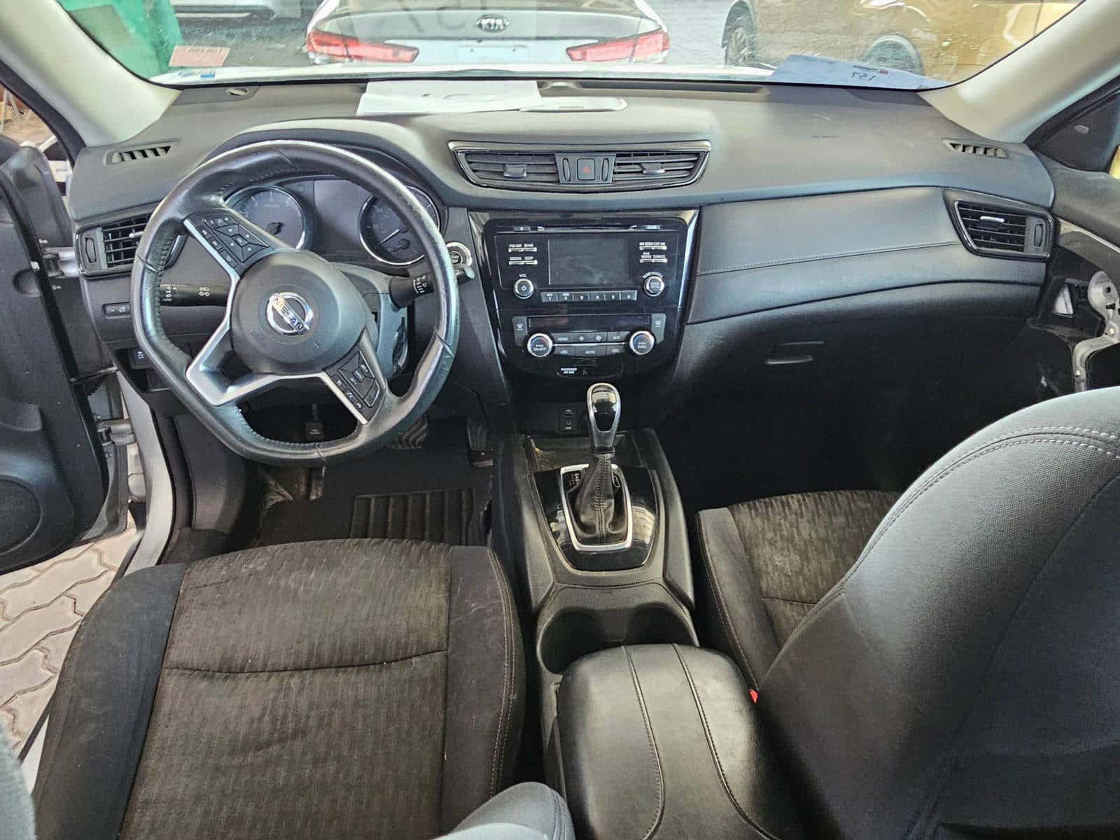 NISSAN ROGUE - Exterior
