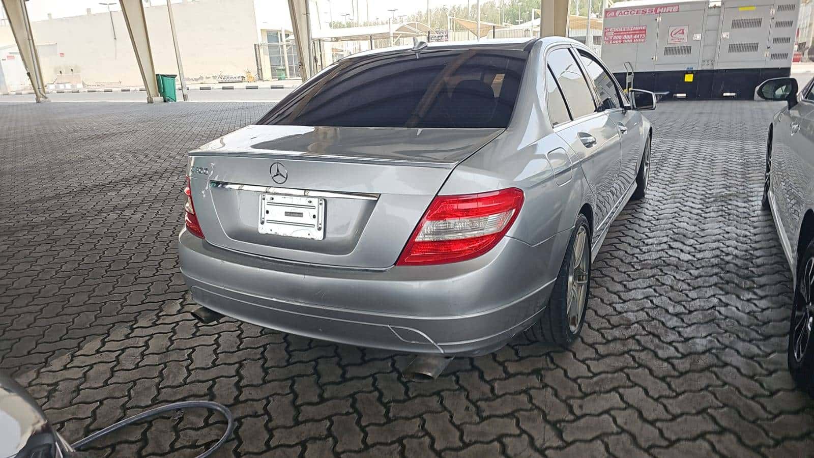 MERCEDES BENZ C300 2011 thumbnail 6