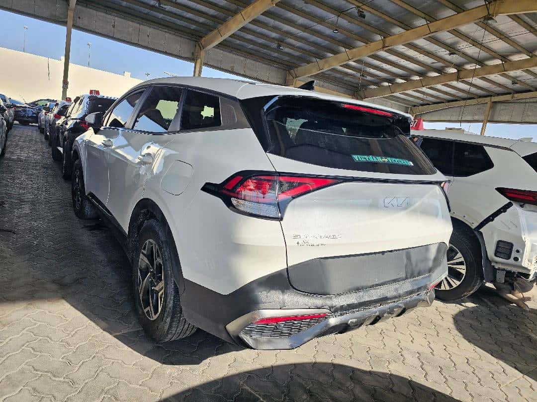 KIA SPORTAGE 2023 thumbnail 1