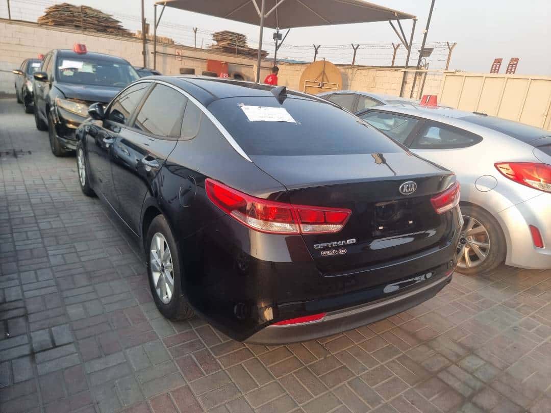 Kia Optima 2018 thumbnail 5