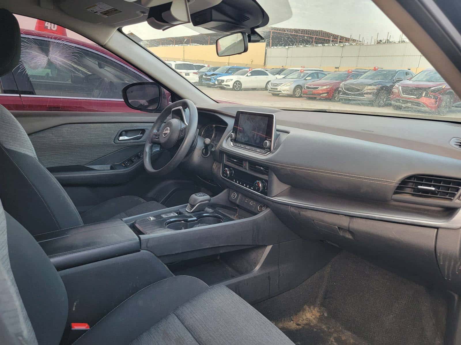 Nissan Rogue 2023 thumbnail 6