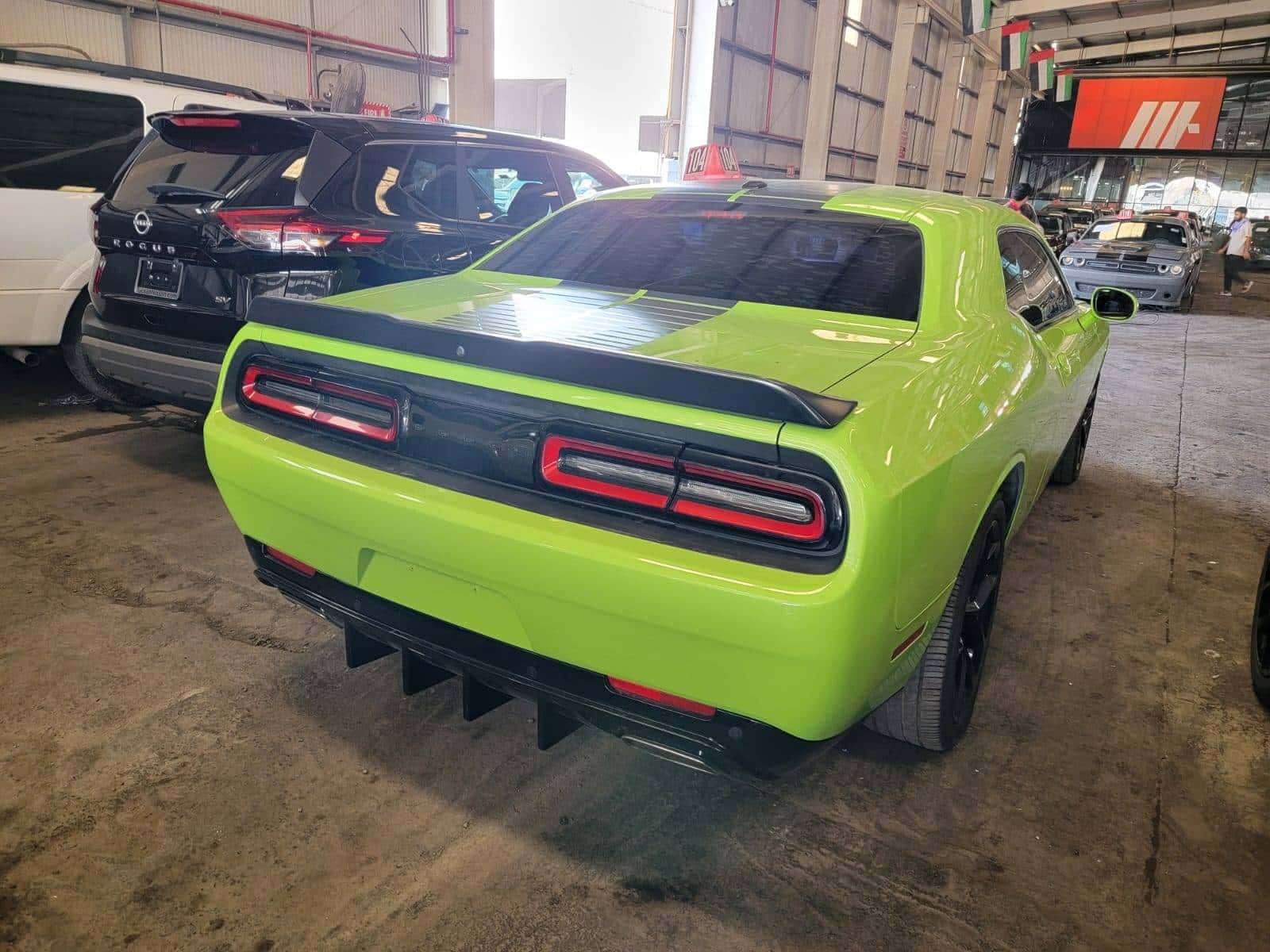 Dodge CHALLENGER 2023 thumbnail 4