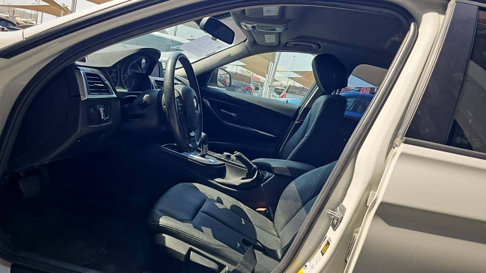 BMW 320 I 2018 thumbnail 7