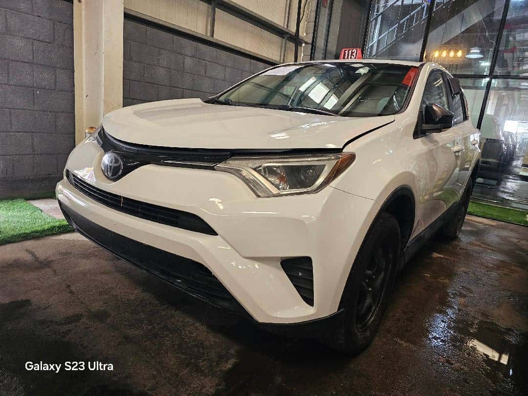 TOYOTA RAV4 - Exterior