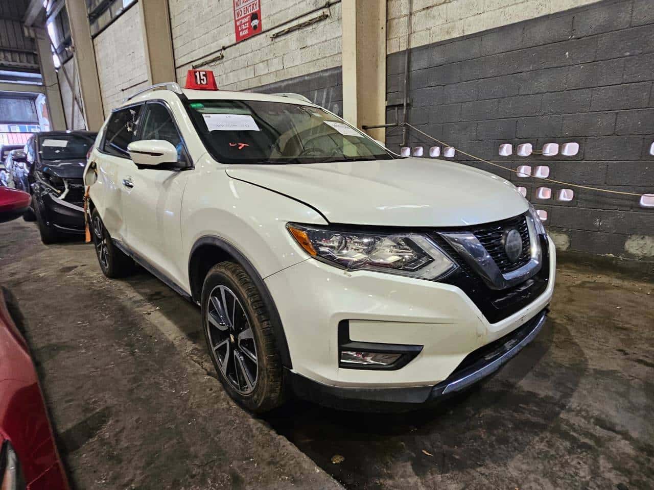 Nissan Rogue 2019 thumbnail 3