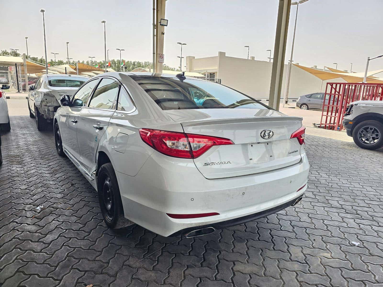 HYUNDAI SONATA - Exterior