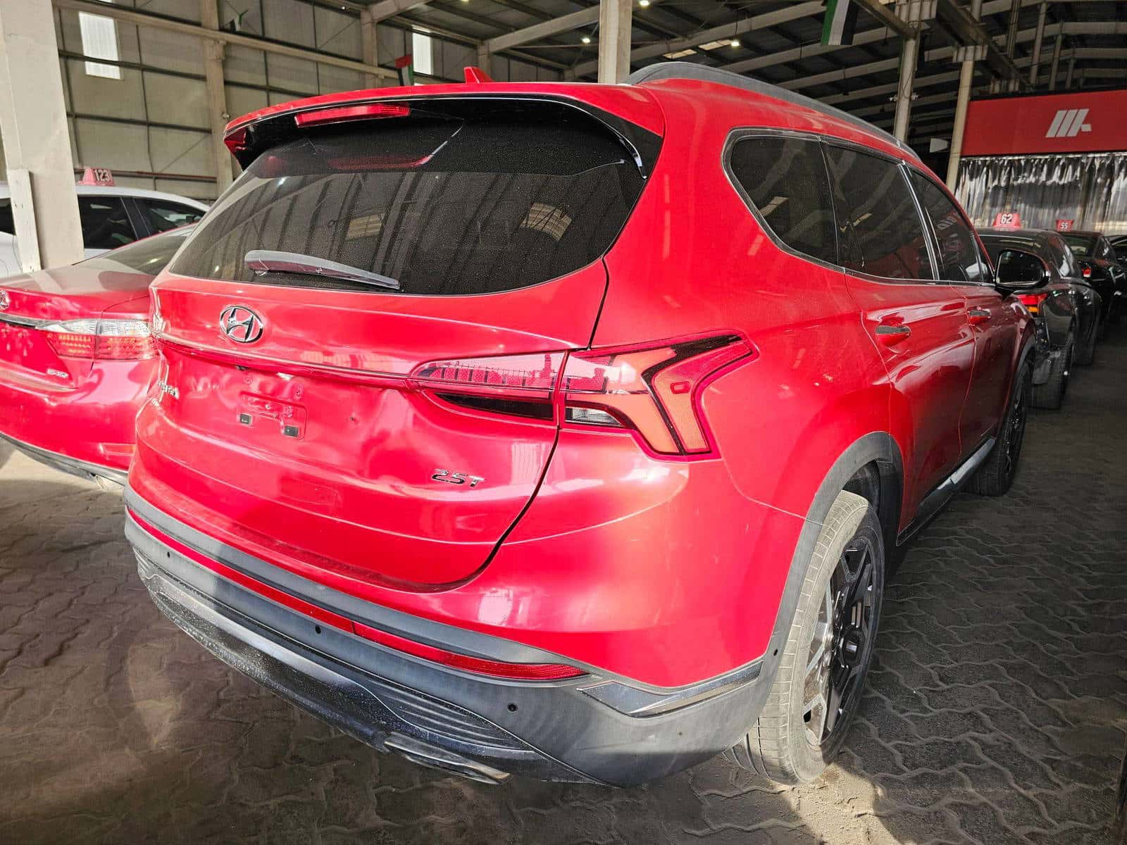Hyundai Santa Fe 2022 thumbnail 2