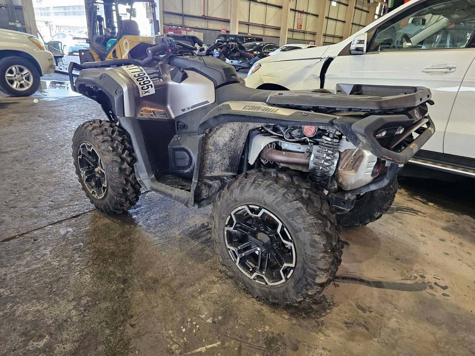 CAN-AM OUTLANDER X MR 1000R 2025 thumbnail 4