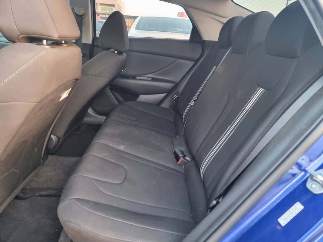 HYUNDAI ELANTRA 2023 thumbnail 5