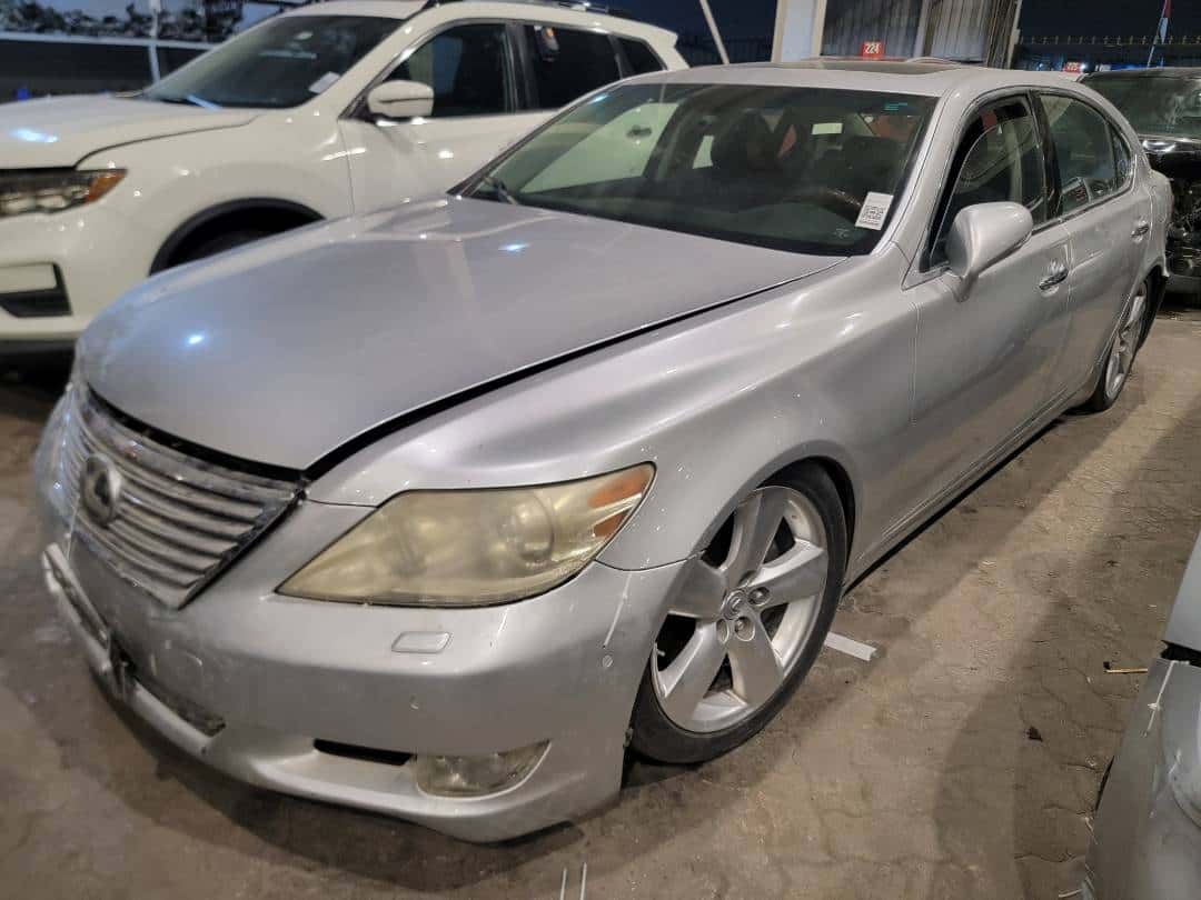 LEXUS LS 460 - Exterior