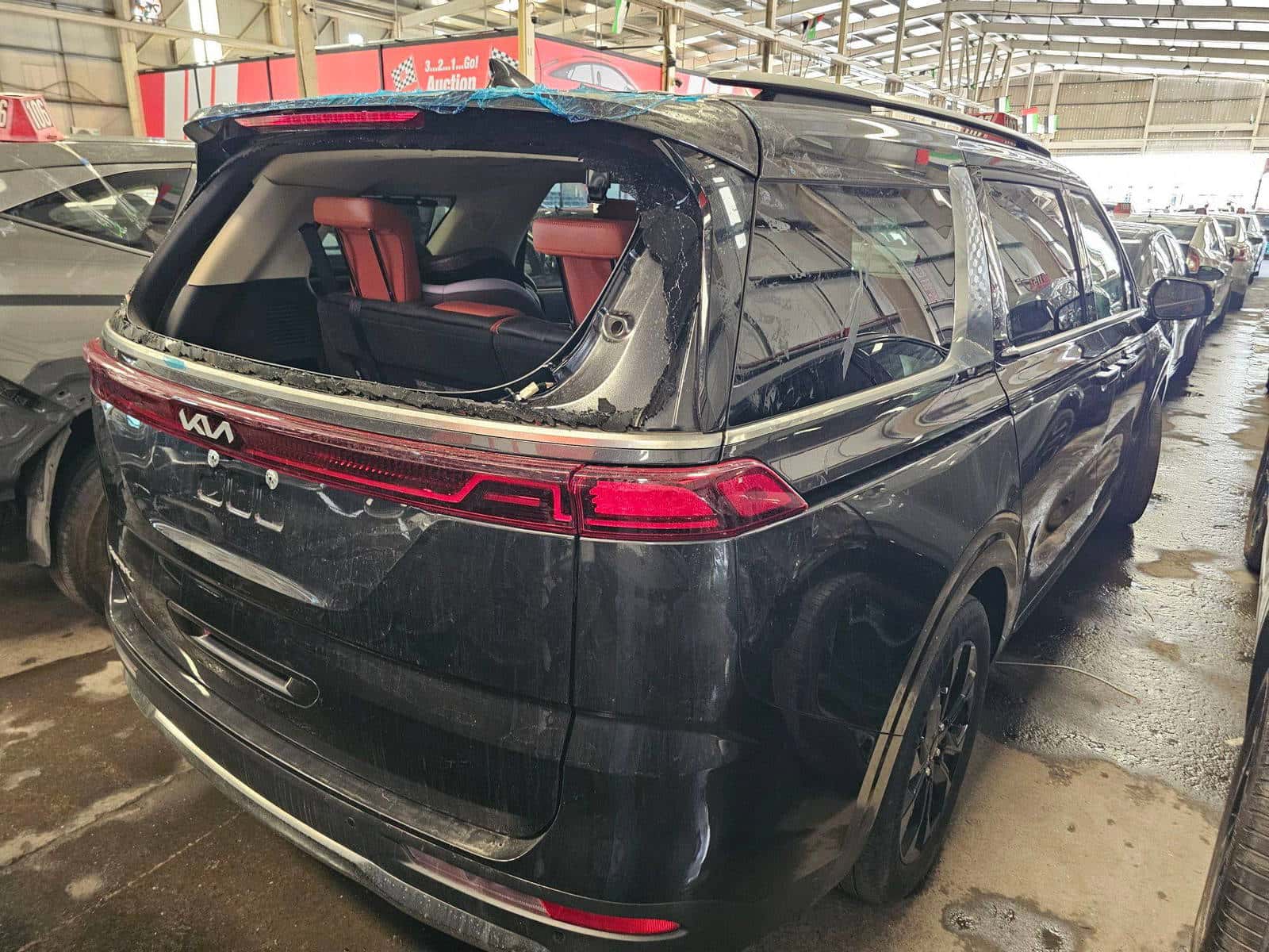 KIA CARNIVAL LX 2024 thumbnail 5