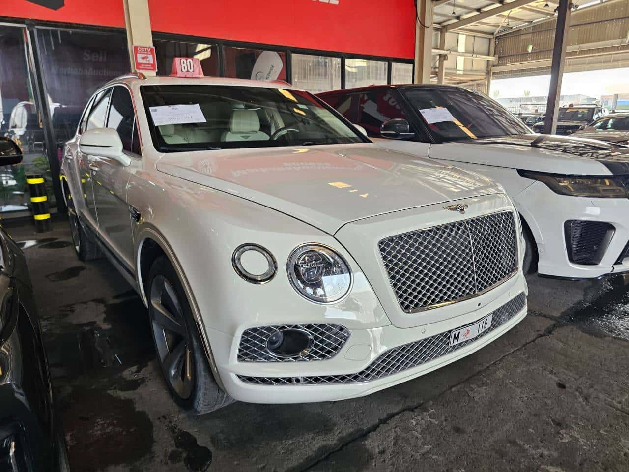 Bentley Bentayga 2019 thumbnail 3