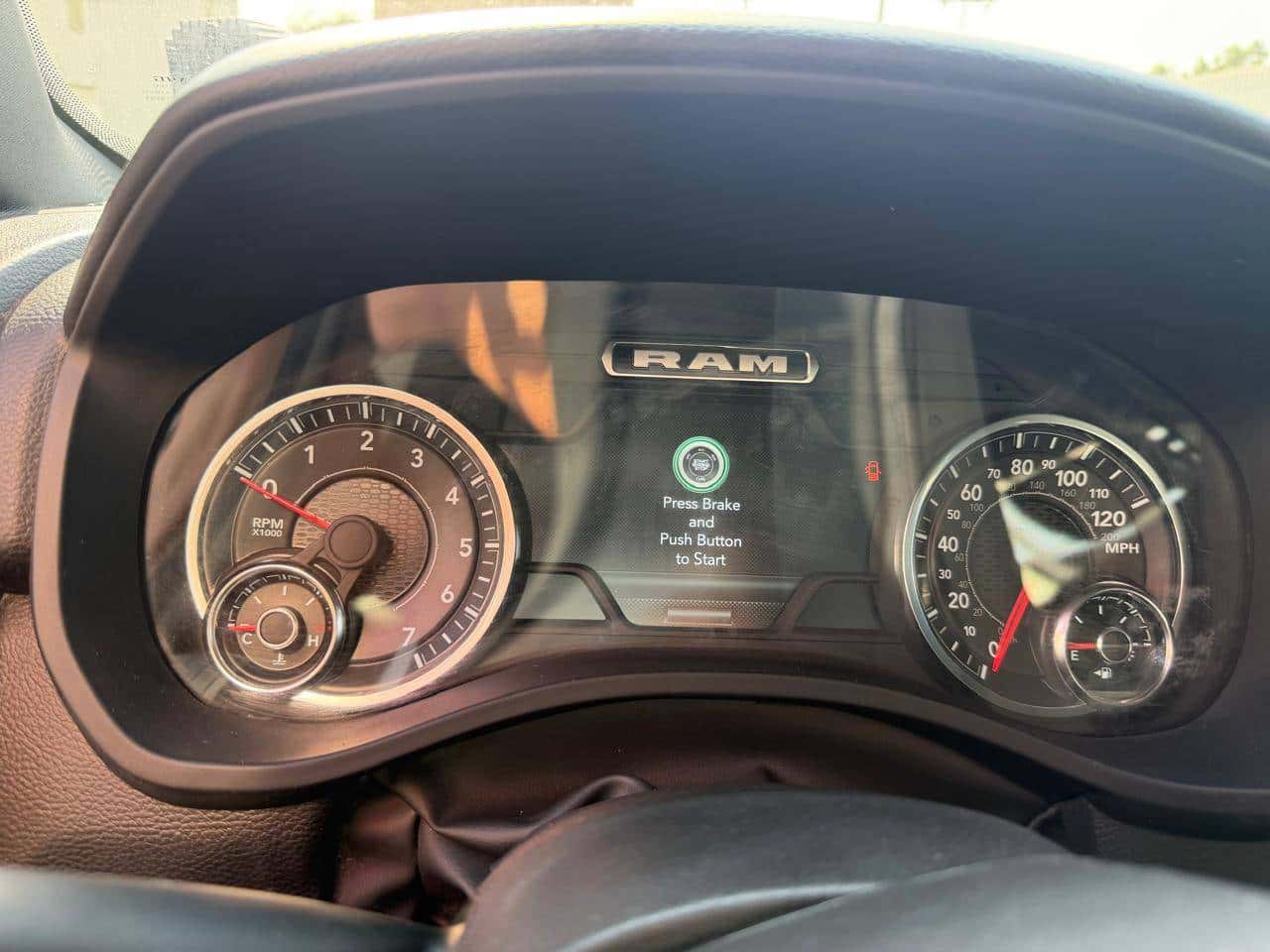 Dodge RAM 1500 2025 thumbnail 7