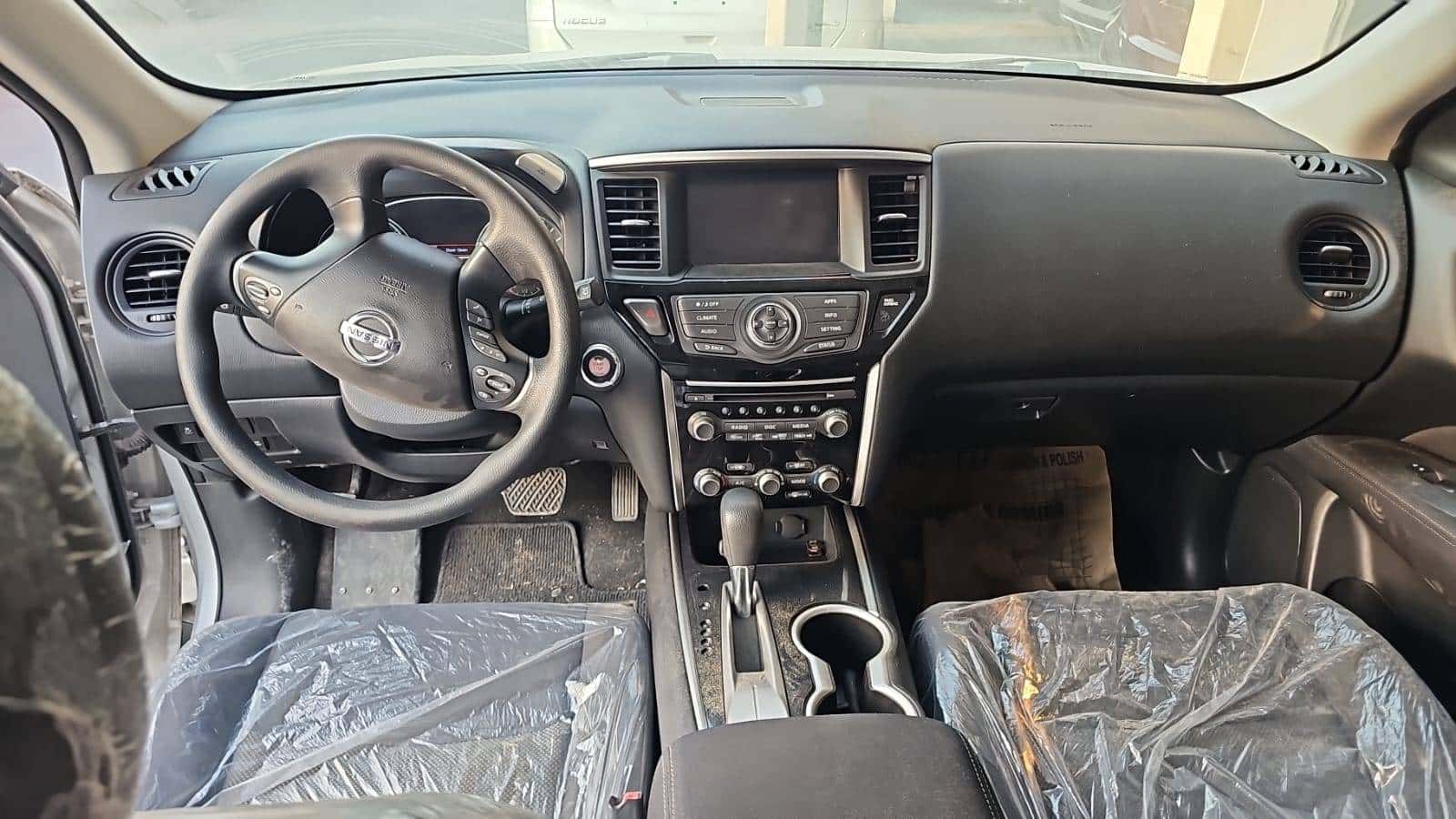 NISSAN PATHFINDER 2017 thumbnail 6