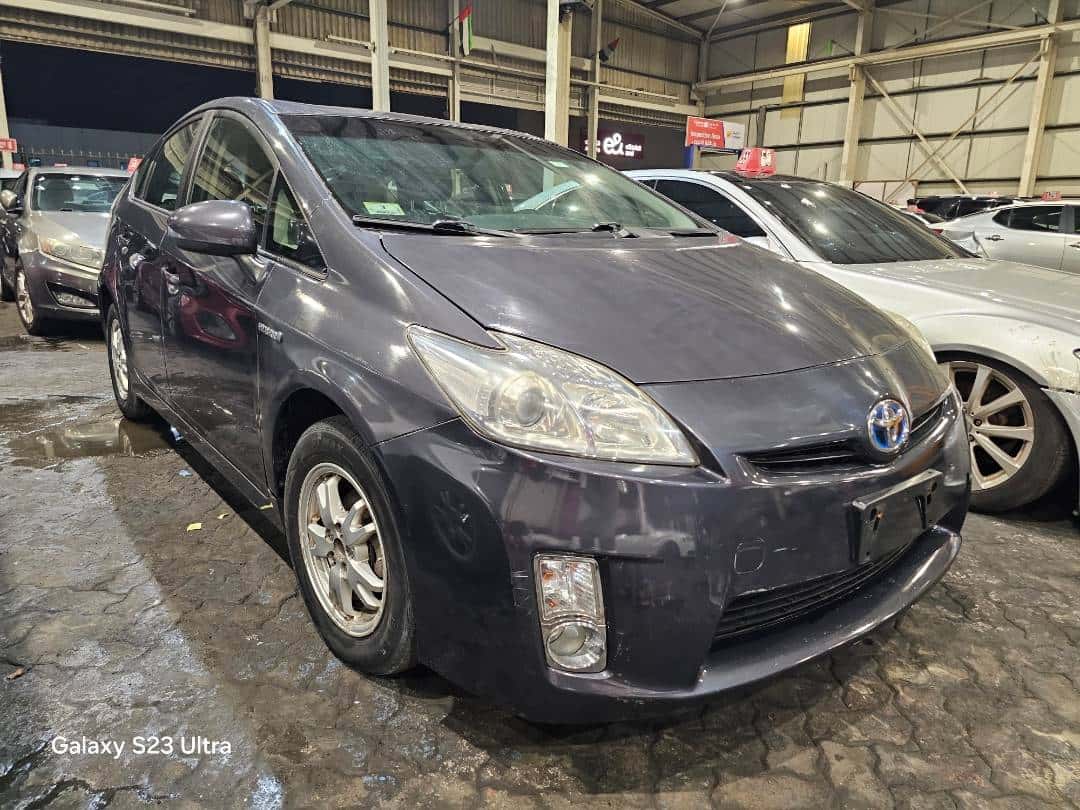TOYOTA PRIUS - Exterior