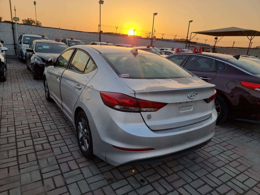 HYUNDAI ELANTRA 2017 thumbnail 3