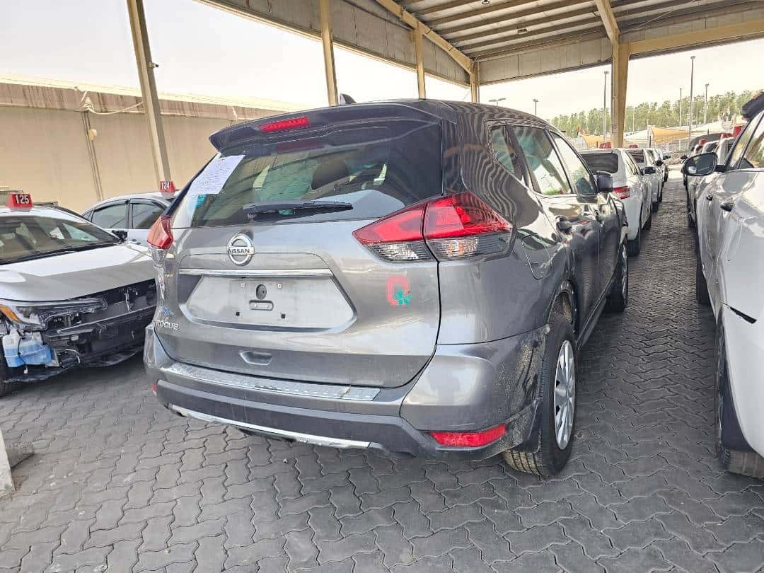 NISSAN ROGUE - Exterior