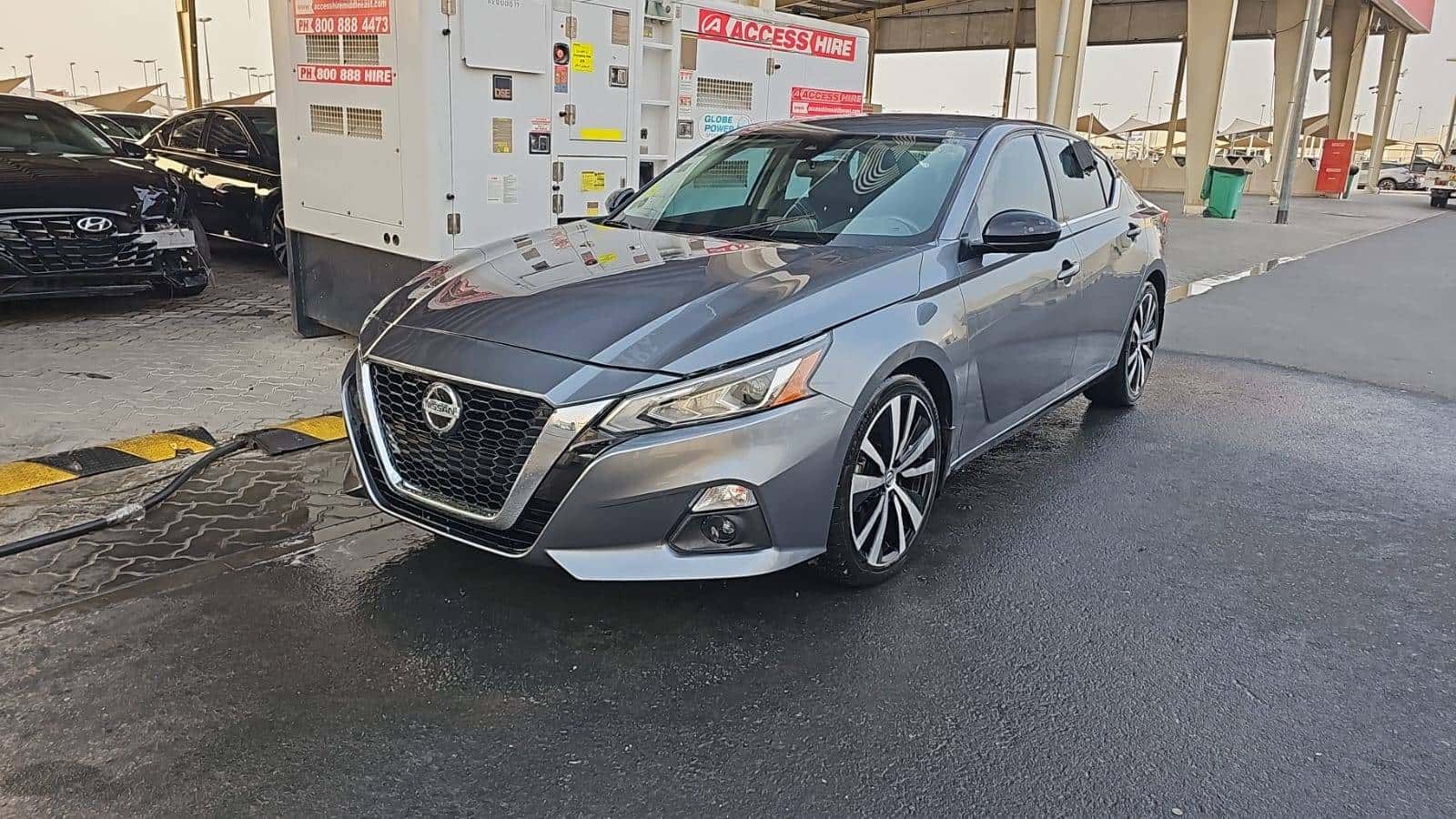 Nissan Altima 2020 thumbnail 1