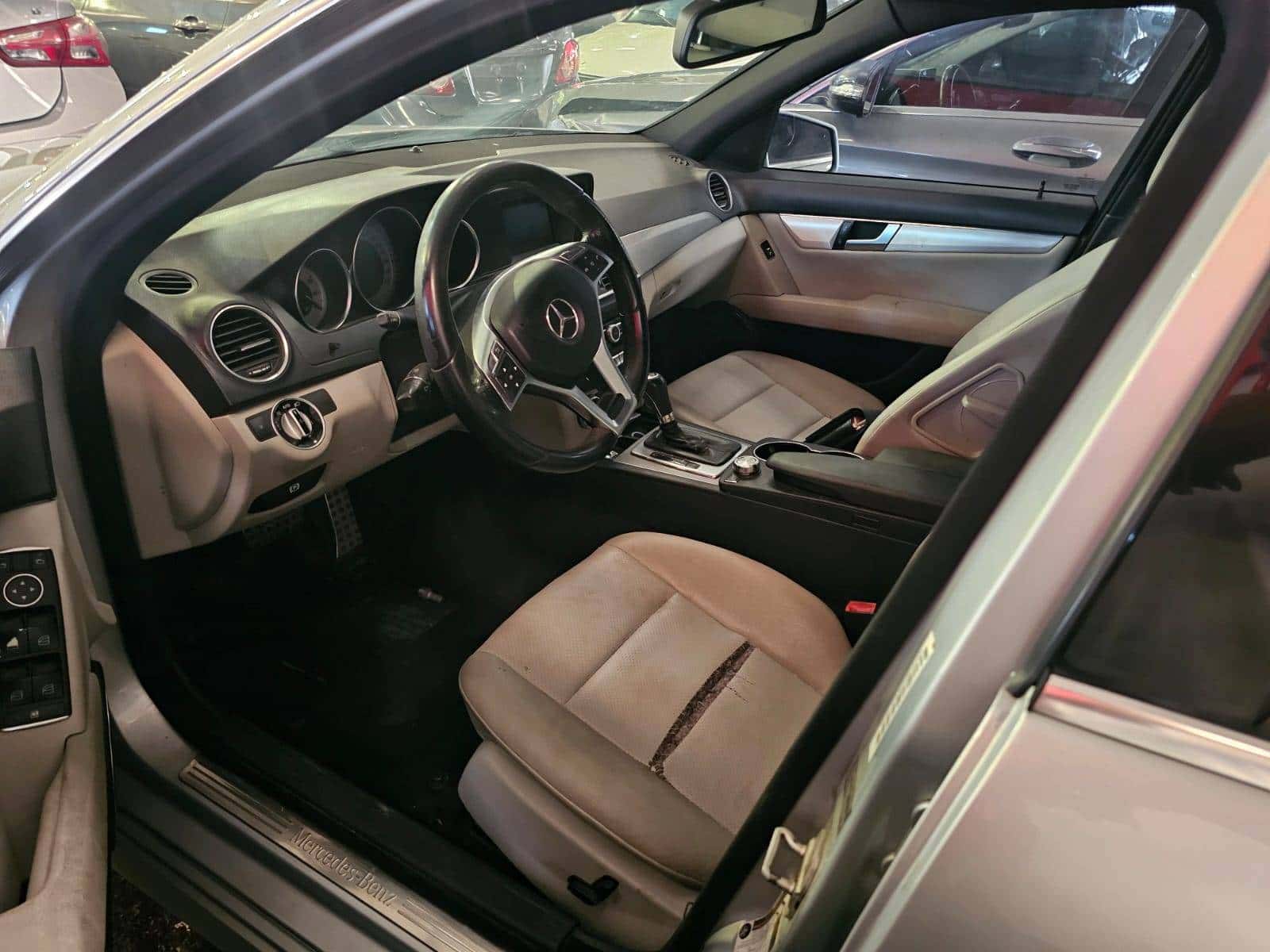 MERCEDES BENZ C 250 2012 thumbnail 7