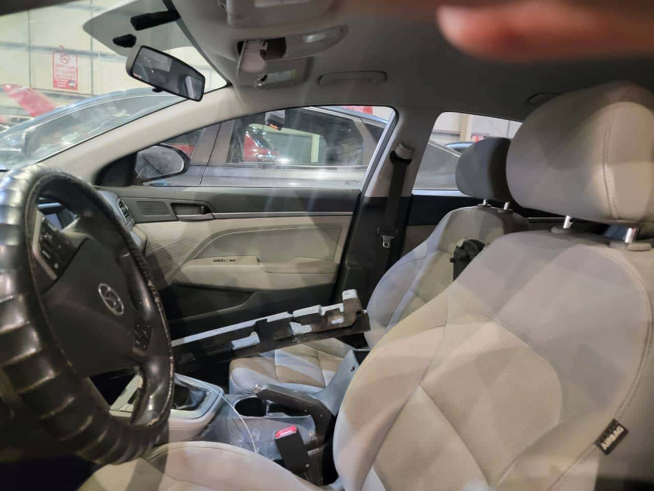 Hyundai Elantra 2017 thumbnail 5