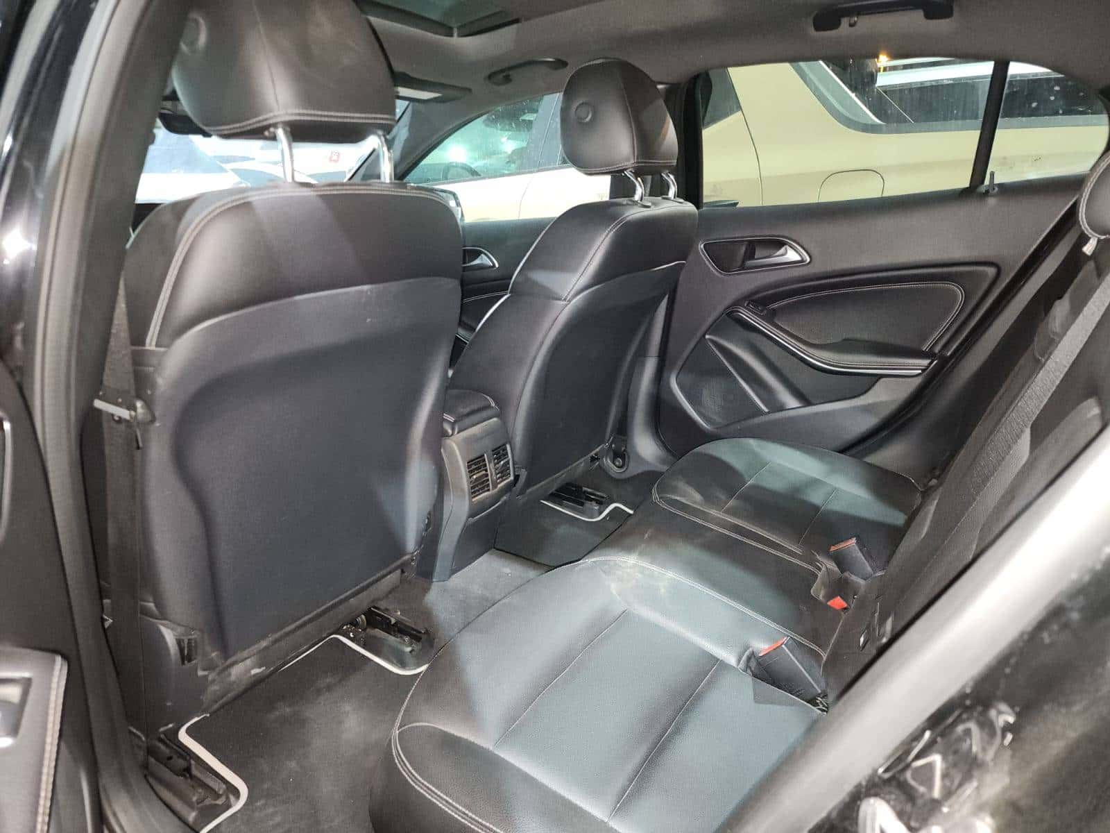 MERCEDES BENZ GLA-250 2019 thumbnail 6