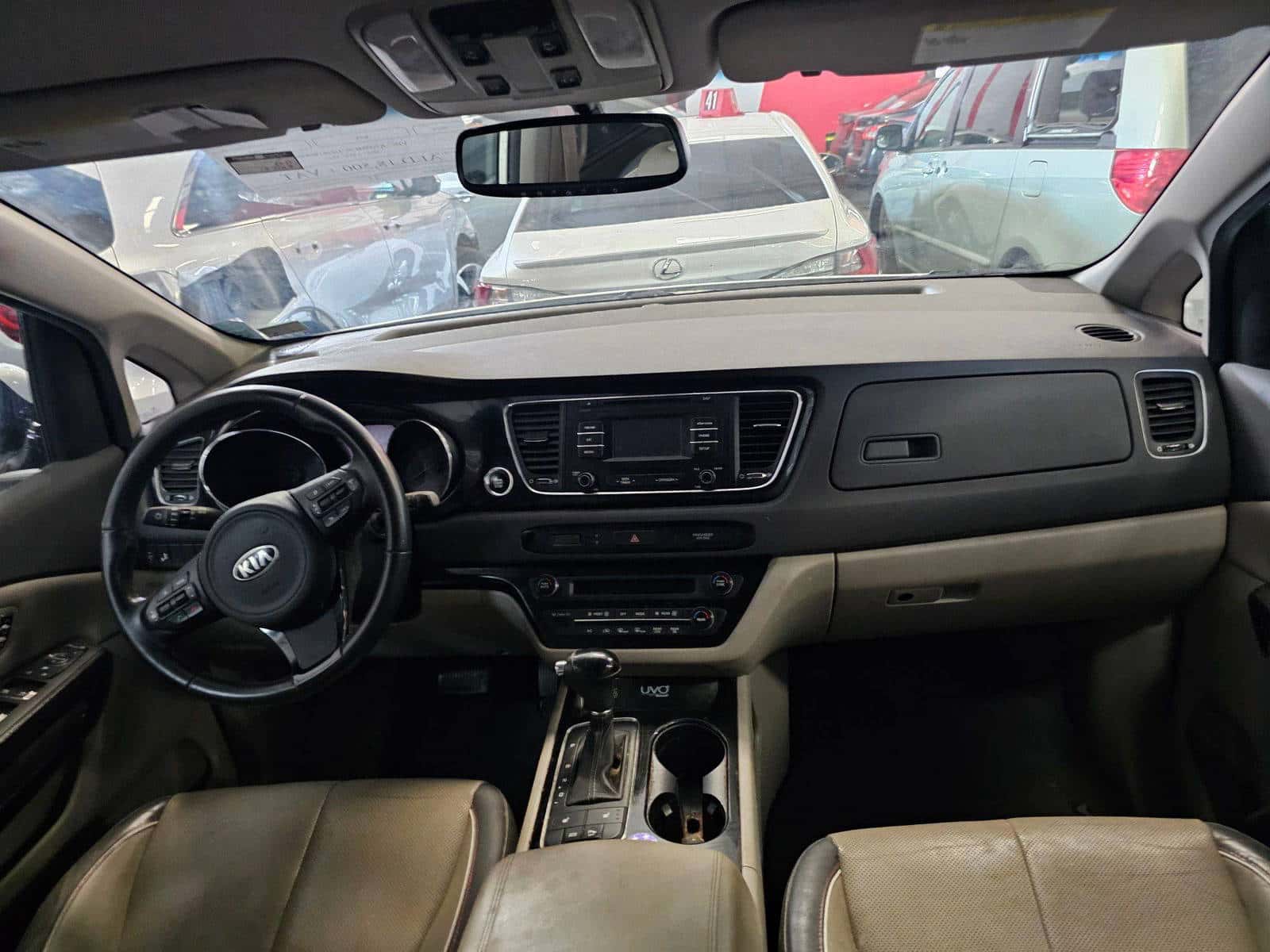 KIA SEDONA 2016 thumbnail 5
