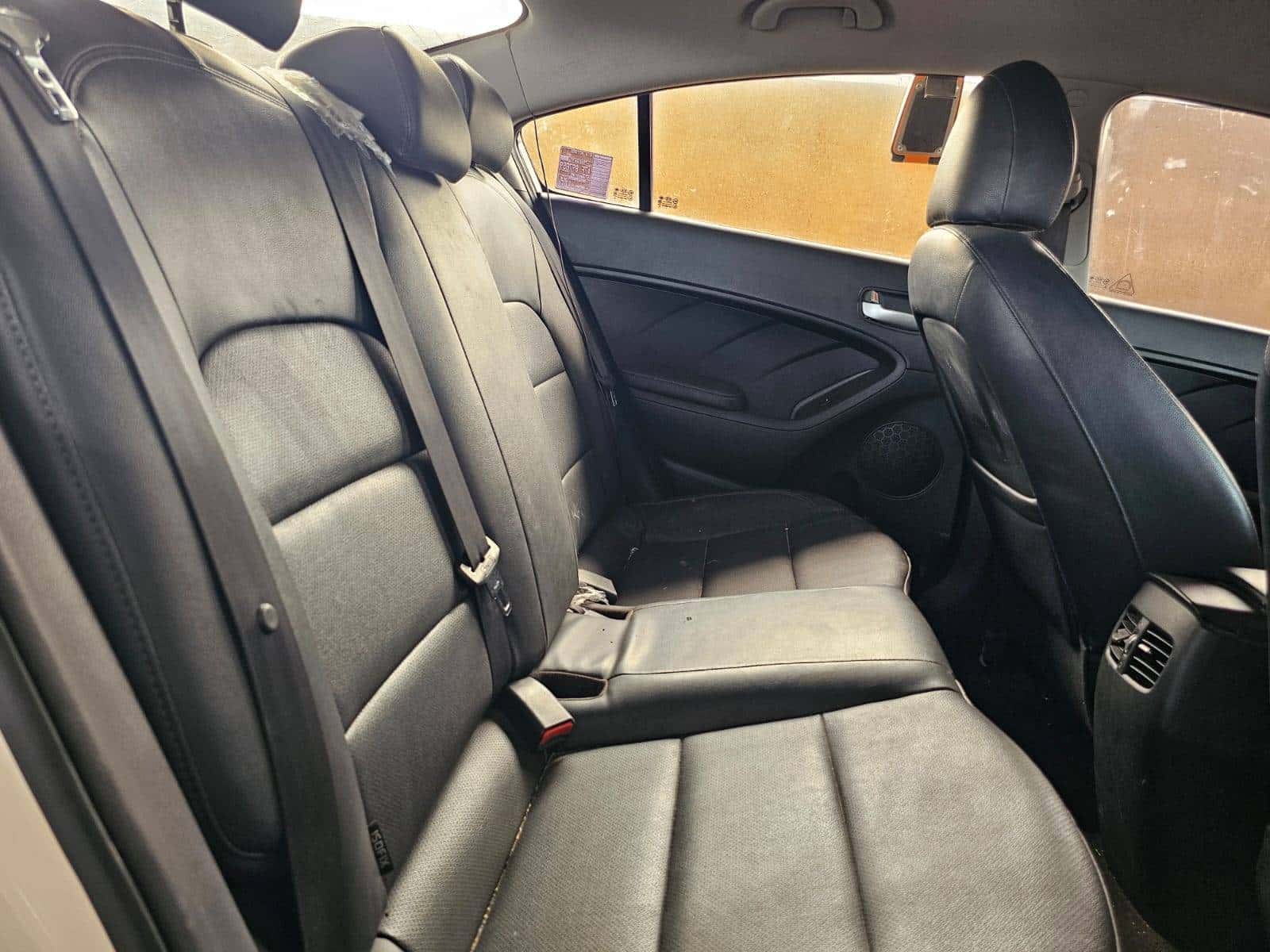 Kia K3 2015 thumbnail 6