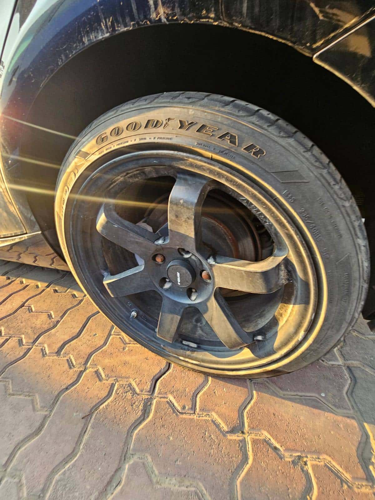 Lexus IS 250 2015 thumbnail 5