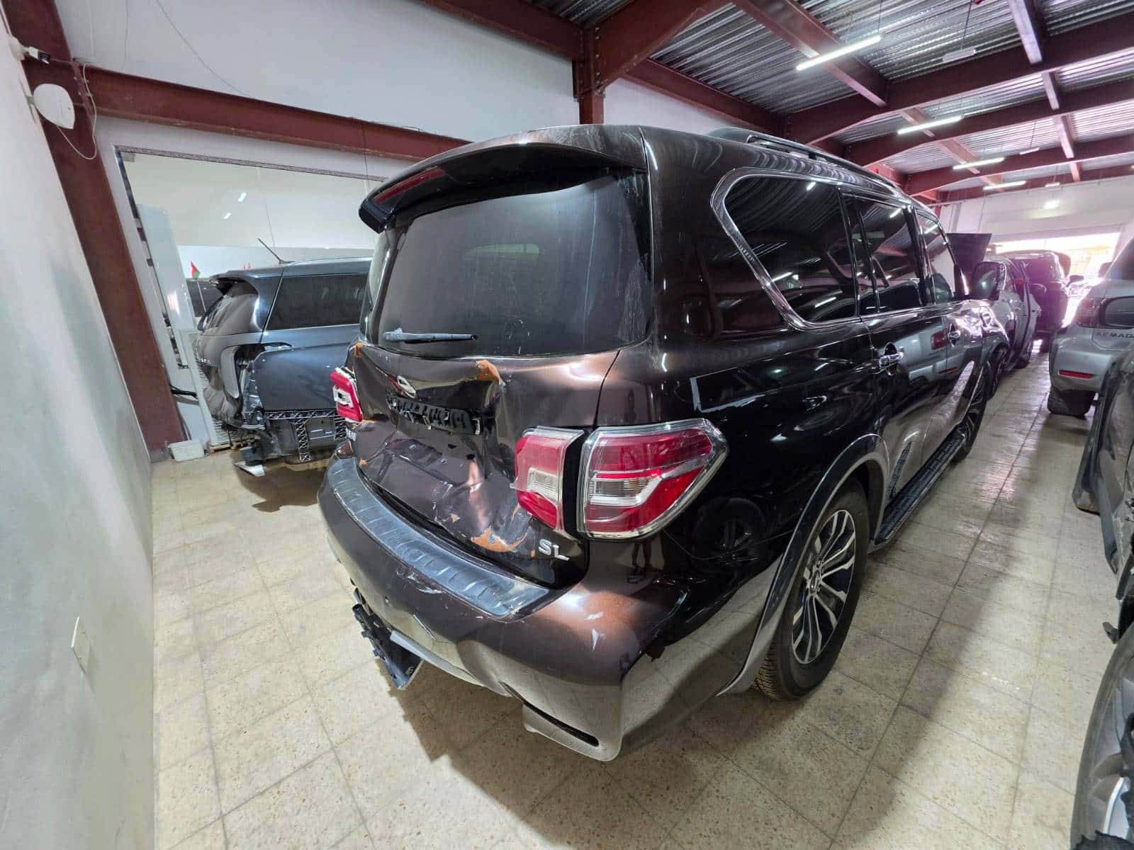 Nissan Armada 2018 thumbnail 3