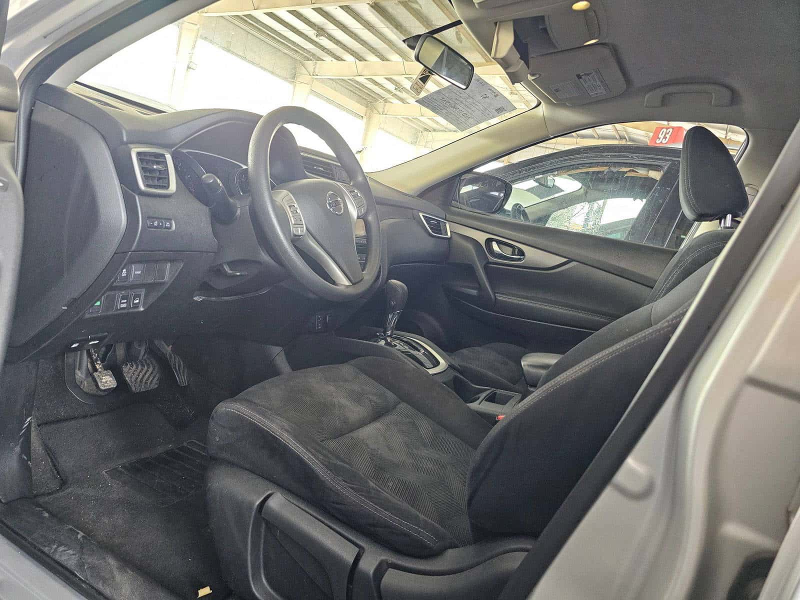 NISSAN ROGUE - Exterior