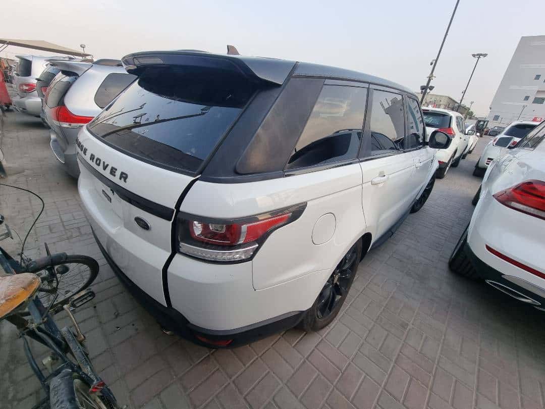Land Rover Range Rover Sport 2016 thumbnail 4