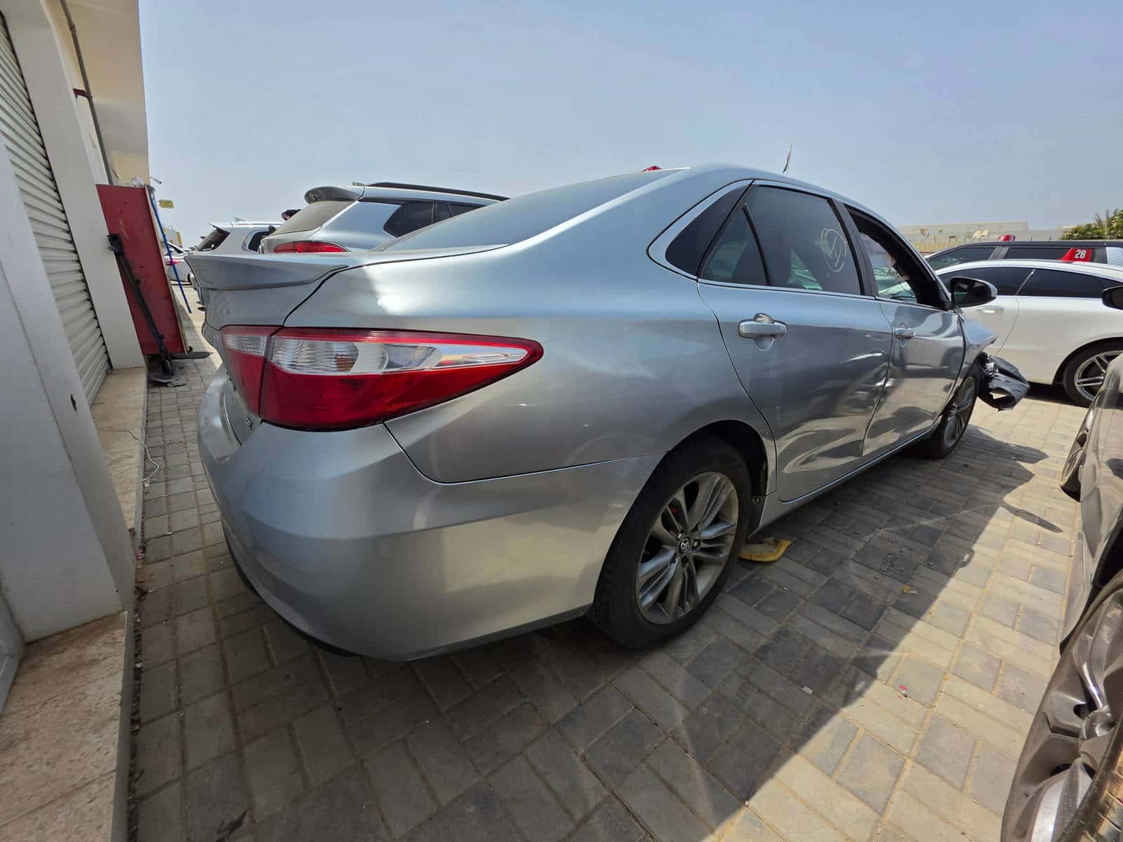Toyota Camry 2017 thumbnail 1