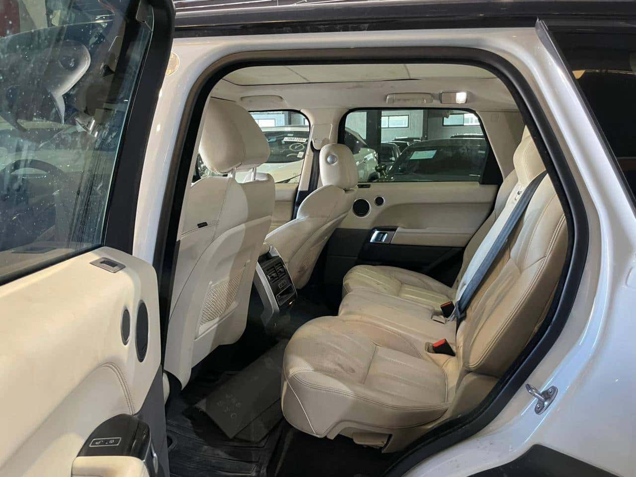 LAND ROVER RANGE ROVER SPORT HSE - Exterior