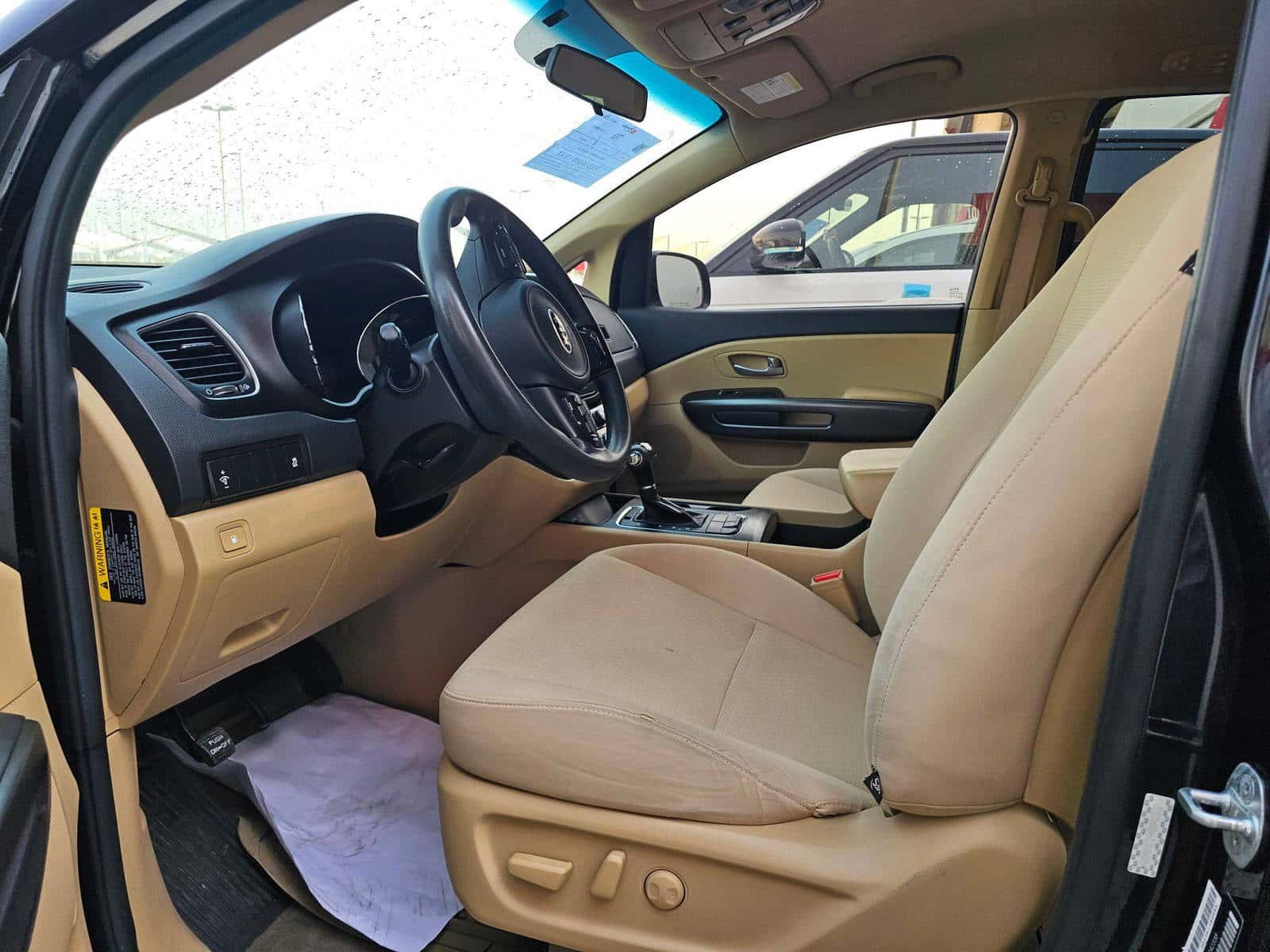 KIA SEDONA - Exterior