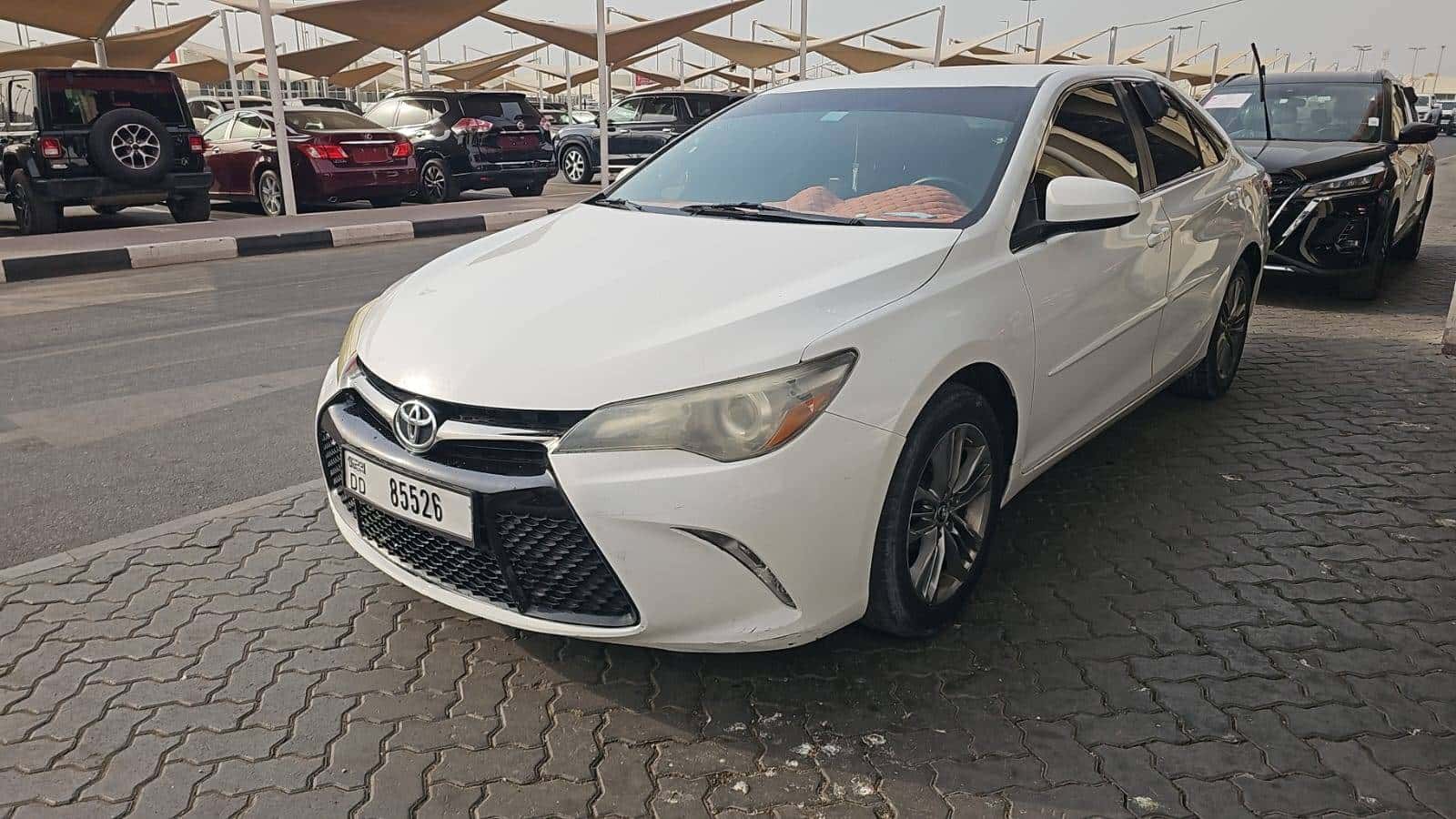 Toyota Camry 2015 thumbnail 2