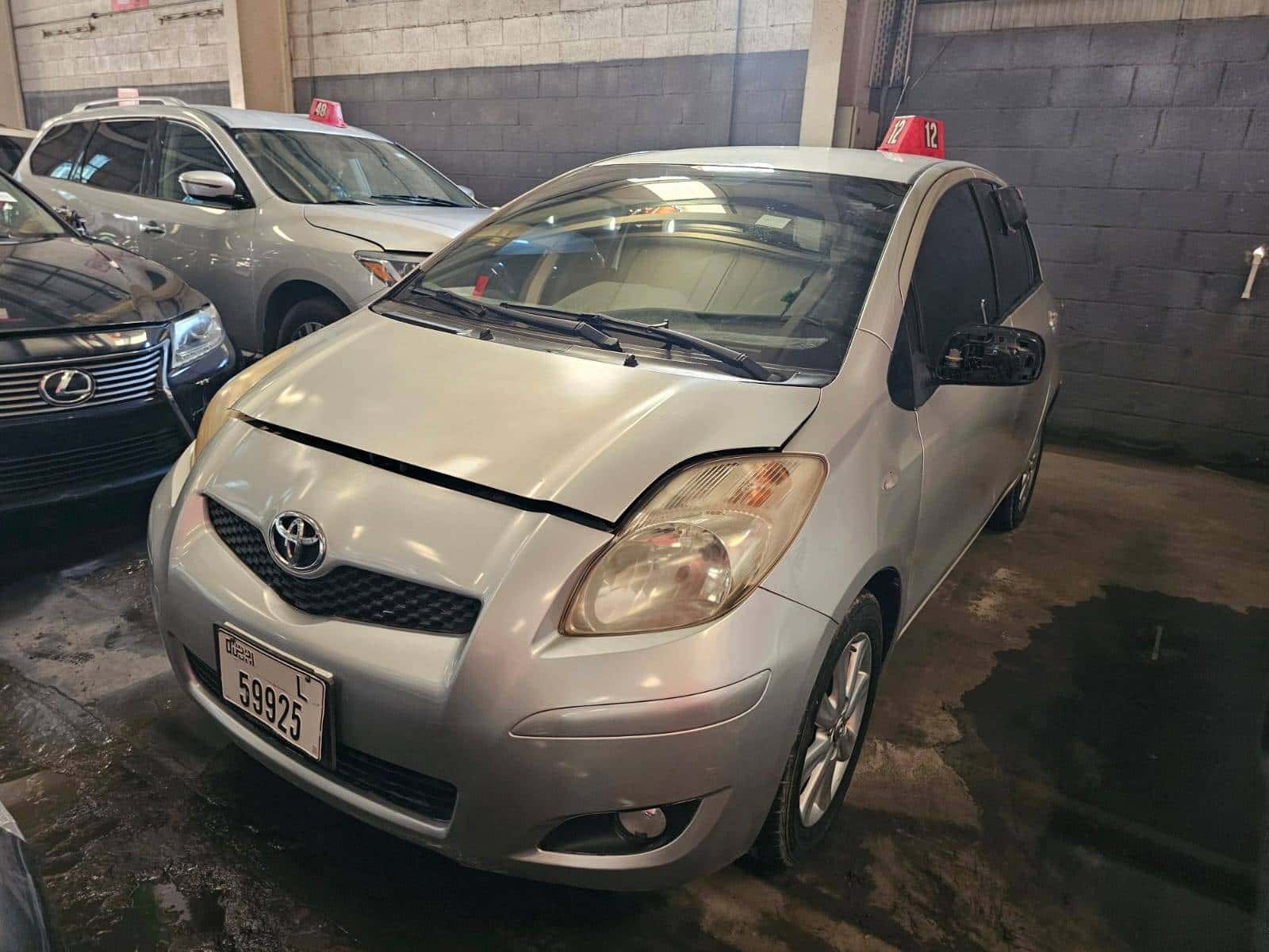 Toyota Yaris 2011 thumbnail 3