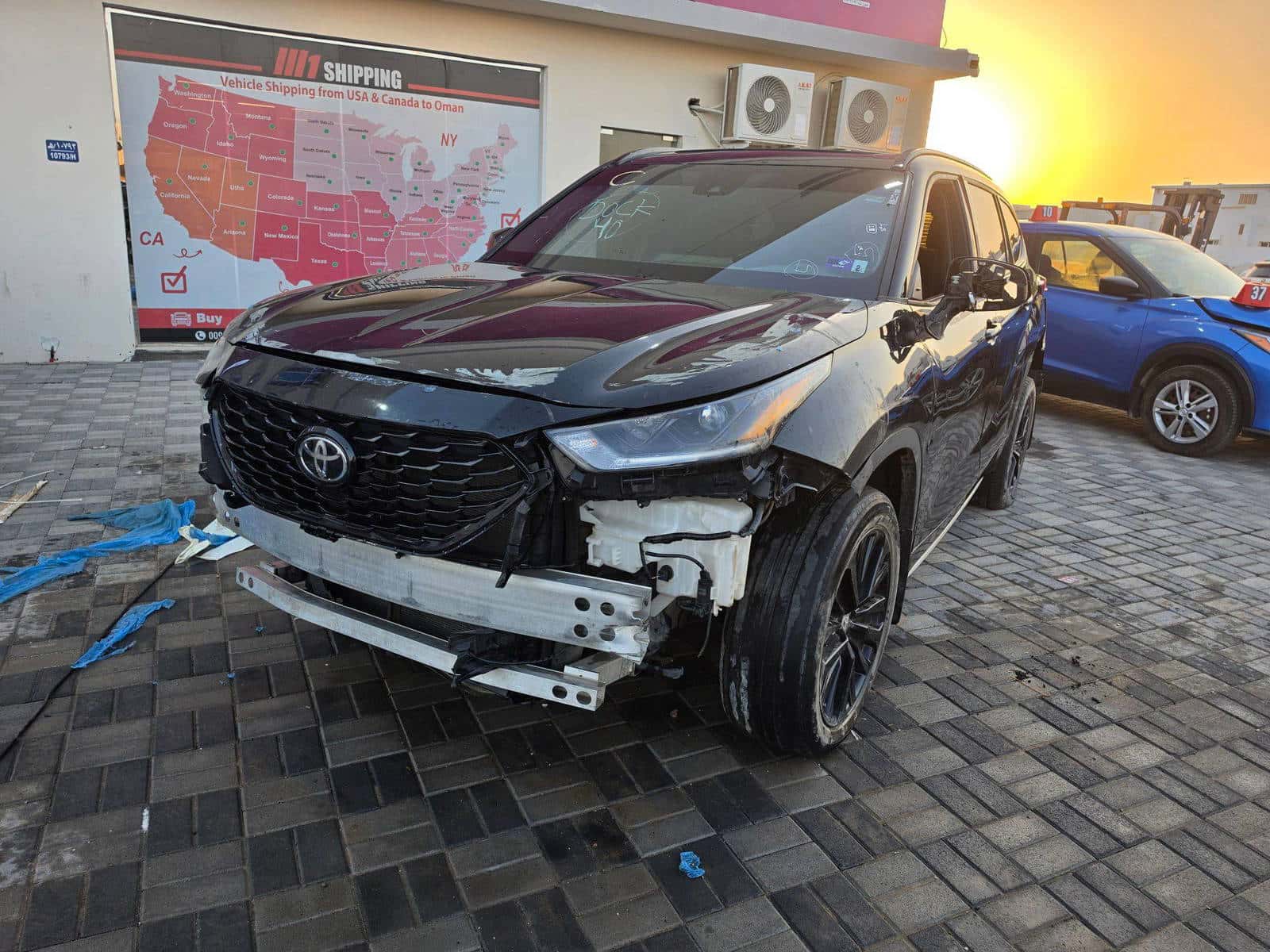 TOYOTA HIGHLANDER 2023 thumbnail 3