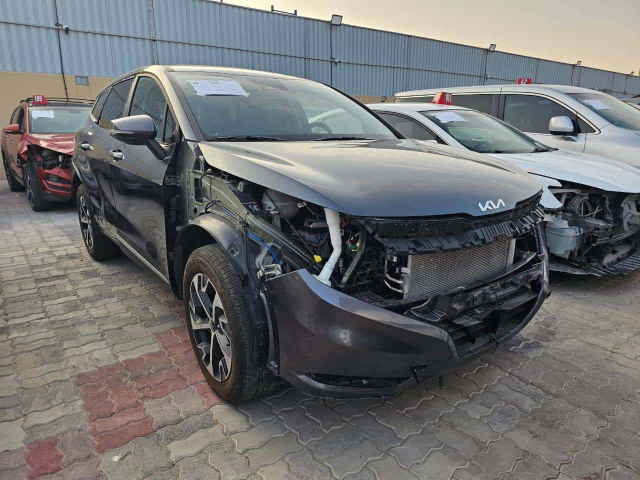 Kia SPORTAGE 2025 thumbnail 4
