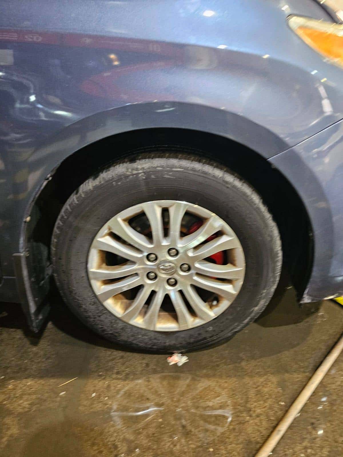 Toyota Sienna 2014 thumbnail 4