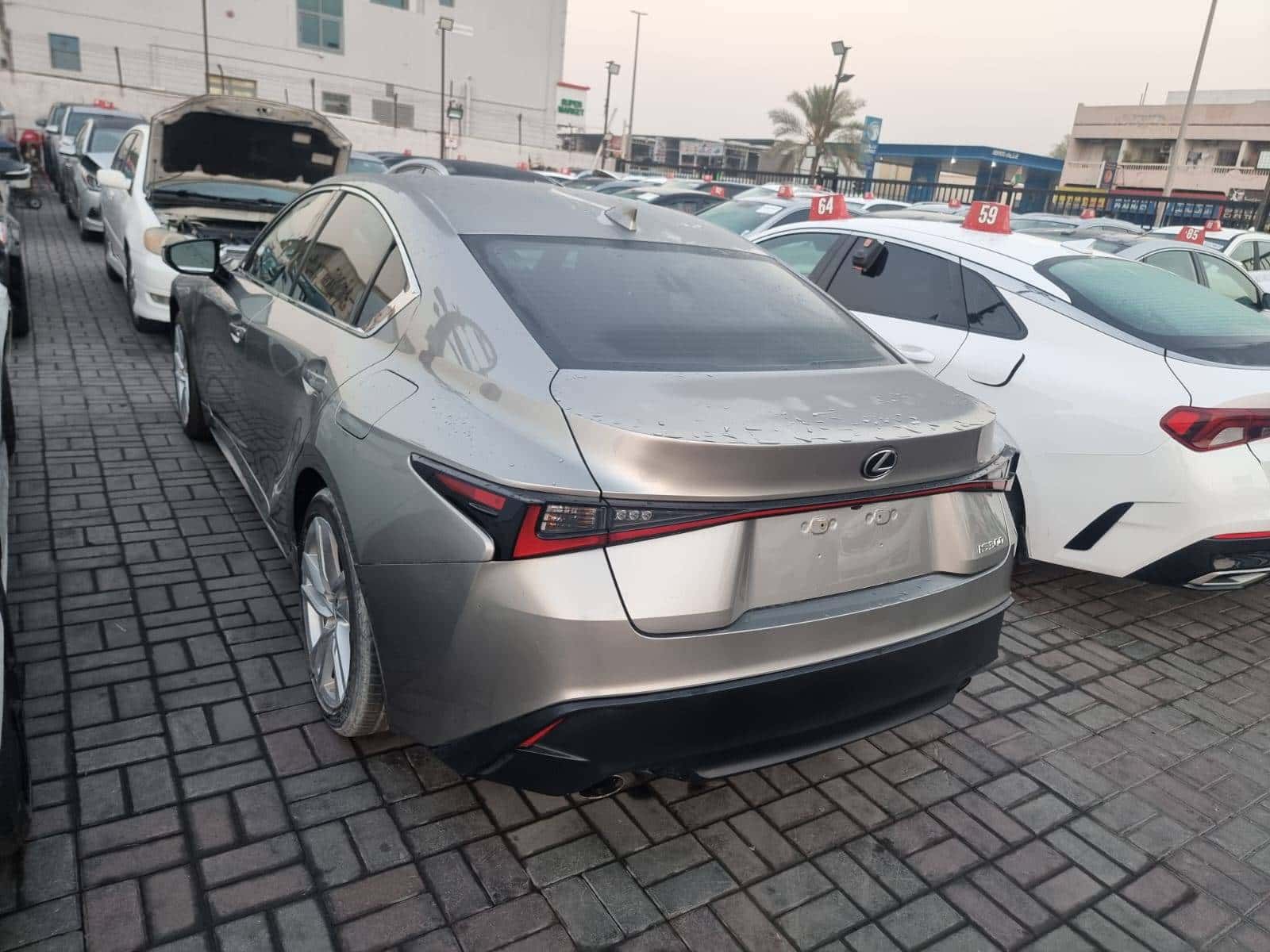 LEXUS IS 300 2022 thumbnail 3
