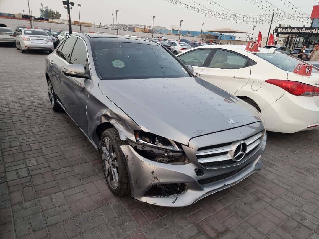 MERCEDES BENZ C300 2015 thumbnail 2