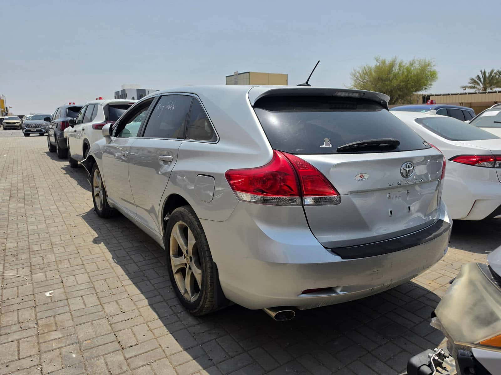 Toyota Venza 2010 thumbnail 5