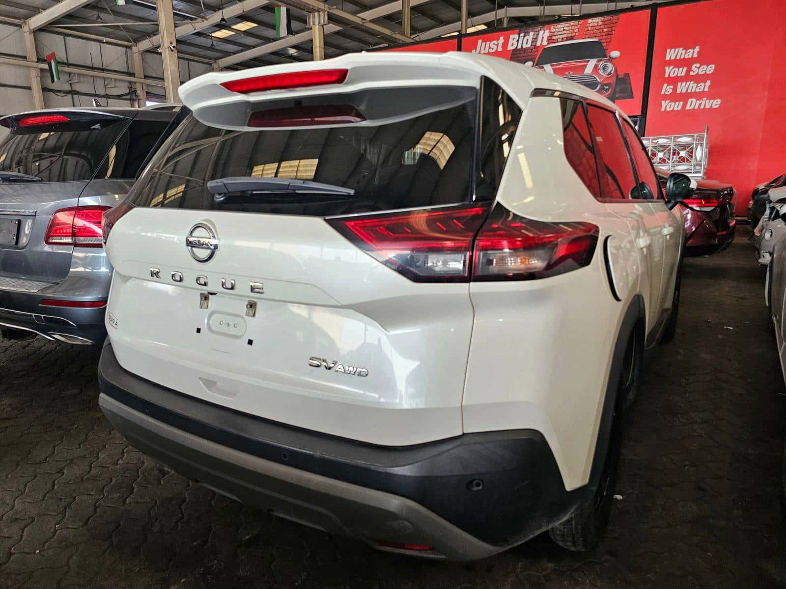 Nissan Rogue 2021 thumbnail 2