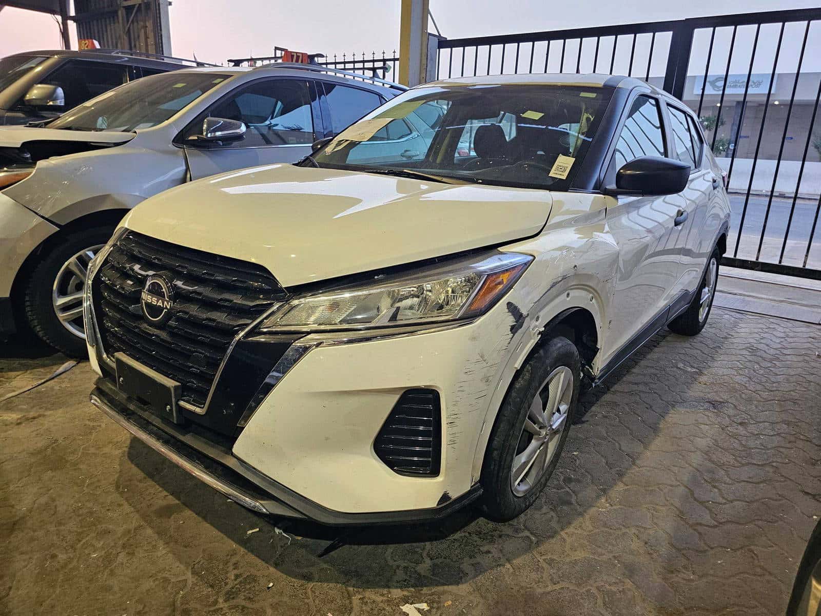 NISSAN KICKS 2022 thumbnail 4