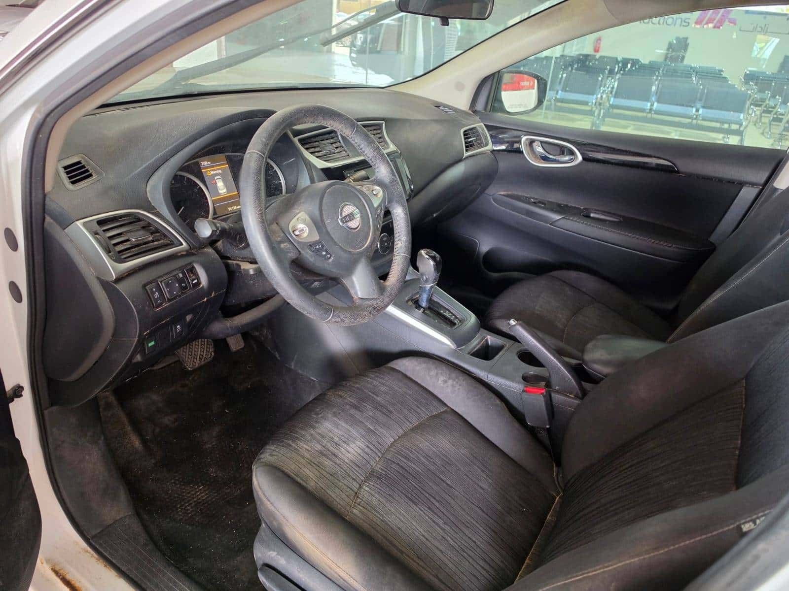 Nissan Sentra 2019 thumbnail 7