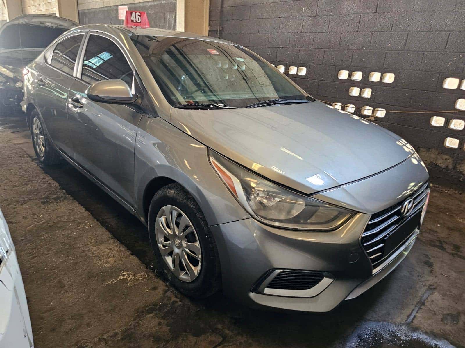 Hyundai Accent 2021 thumbnail 3