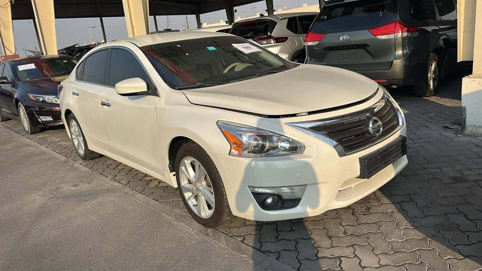 Nissan Altima 2014 thumbnail 1