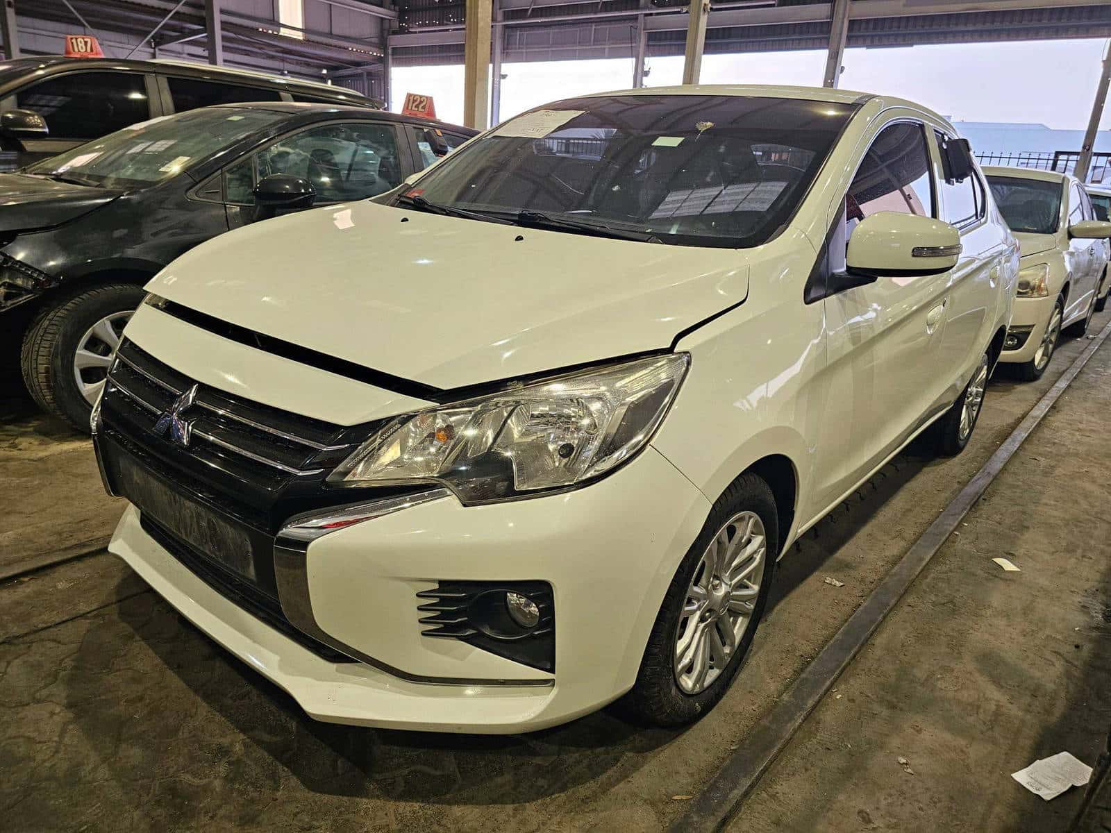 MITSUBISHI ATTRAGE 2023 thumbnail 4