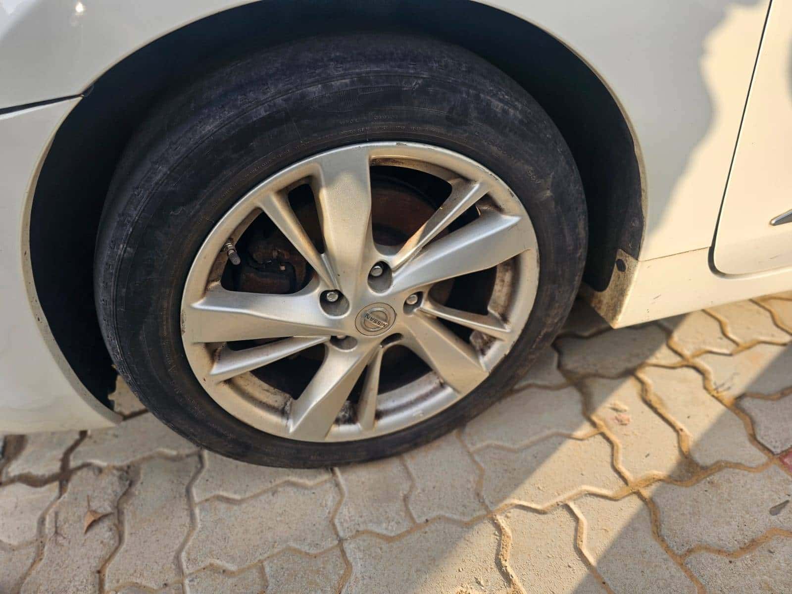 Nissan Altima 2015 thumbnail 2